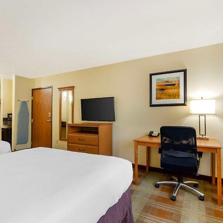Best Western Kiva Inn Fort Collins Exterior foto