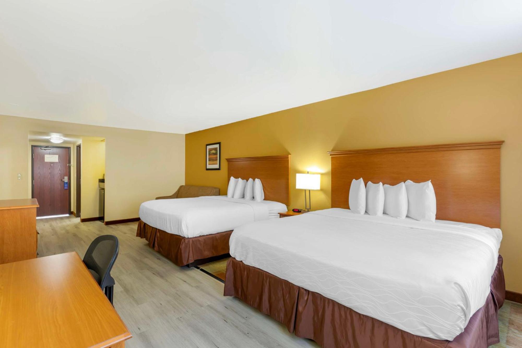 Best Western Kiva Inn Fort Collins Exterior foto