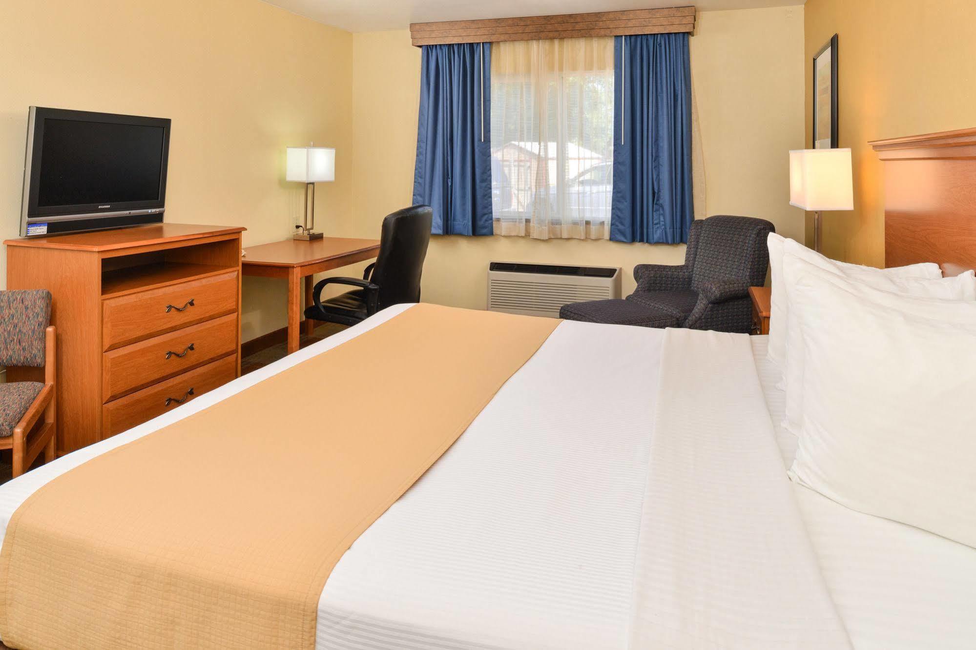 Best Western Kiva Inn Fort Collins Exterior foto
